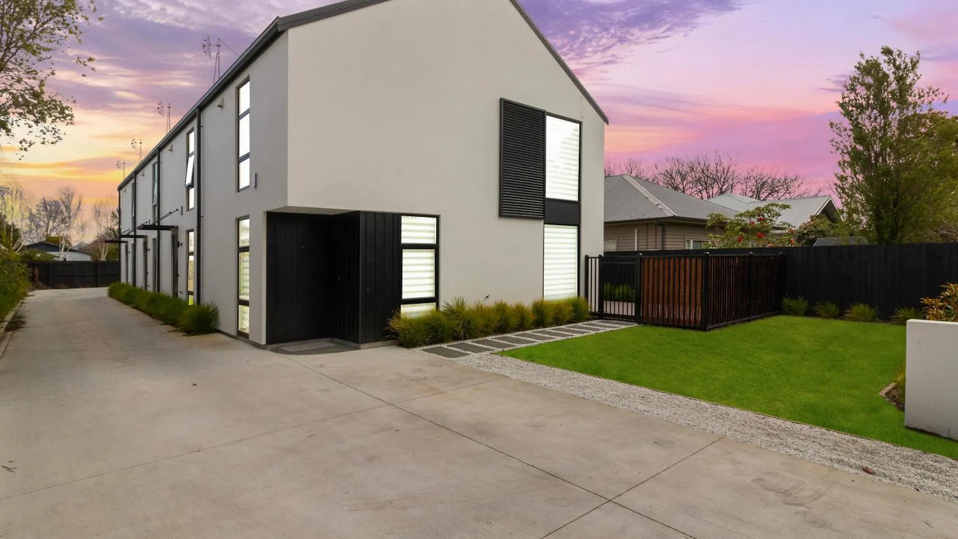 Cranford St Albans With Free Carpark Apartment Christchurch New Zealand